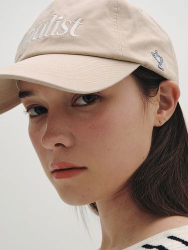 Finalist Ball Cap _ Beige - CLOVE - Modalova