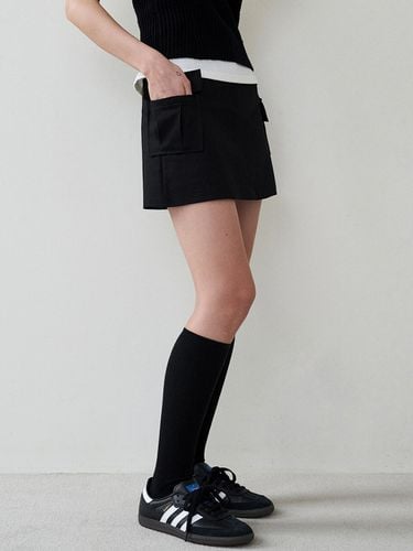 Vintage Cargo Short Skirt _ Black - LOEIL - Modalova