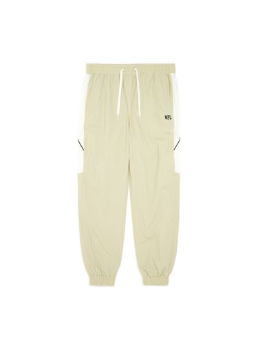 Juke Block Jogger Pants _ Beige - NFL - Modalova