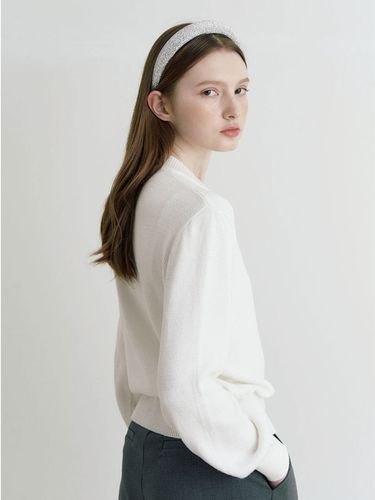 Basic Line Round Semi Crop Knit _ - ADAUL - Modalova