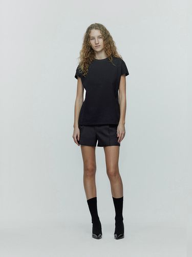 High Waisted Matelasse Shorts_Black - L’H.A.S - Modalova