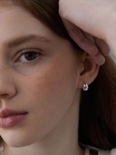 Moon Boat Earring - TATIANA - Modalova