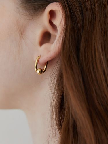 Swing Ball Hoop Earring - TATIANA - Modalova