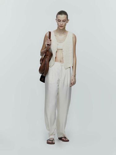 V-neck Punching Vest _Light Beige - L’H.A.S - Modalova