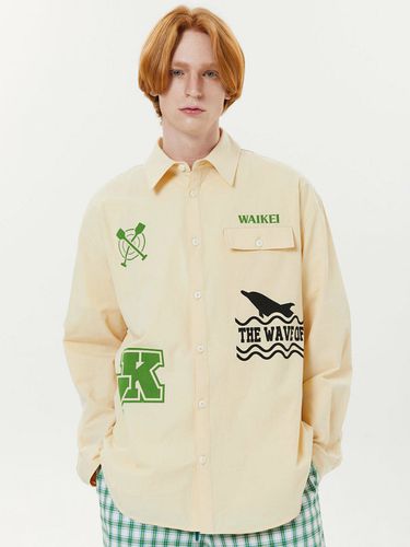 Graphic Oversized Shirt_Yellow Beige - WAIKEI - Modalova