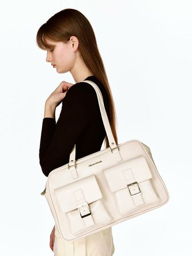 Trapezoid PK Shoulder Bag_Eggshell - FILLINTHEBLANK - Modalova