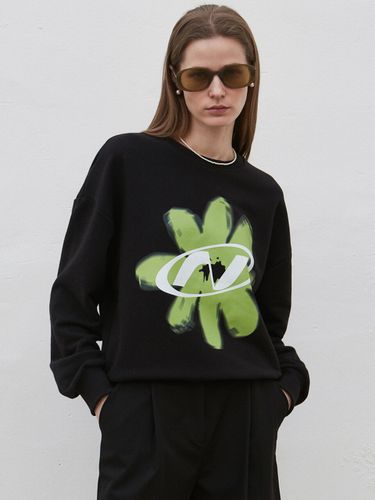 Neon Flower Sweatshirt_Light Green - NICK&NICOLE - Modalova