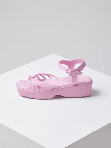 Knotted Platform Sandal_Glow Pop Pink - Archivepke - Modalova