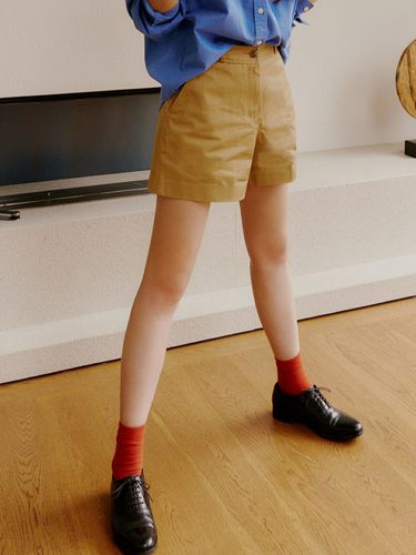 Chino Short Pants _ Camel Beige - Siyazu - Modalova