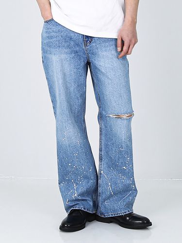 Knife Cut Paint Splatter Denim Pants - KND - Modalova