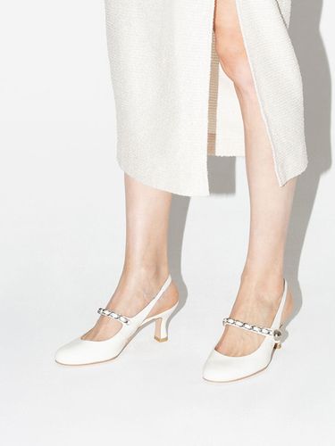 Aria Chained Slingback Pumps_Milky White - CHAUSSURE LAPIN - Modalova