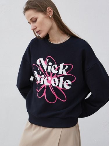 Floral Stylish Sweatshirt_Navy - NICK&NICOLE - Modalova