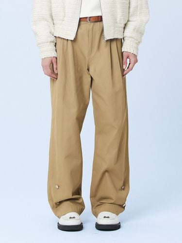 Kenton Woven Pants (Beige) - MARTINPLAN - Modalova