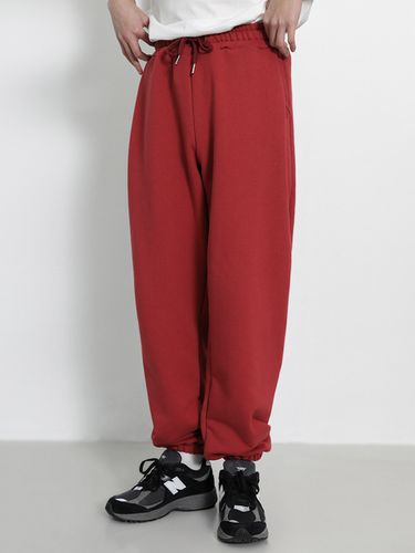 Wood One-Tuck Training Jogger Pants _ - FANACULT - Modalova