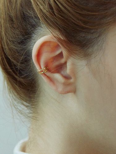 Double Line Cubic Earcuff ( 14K ) - Shertz - Modalova