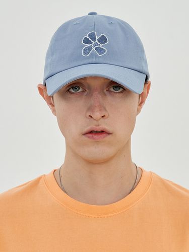 Flower Ball Cap [Blue] - UNALLOYED - Modalova