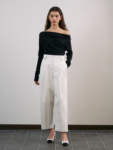 Leather Two Pin Tuck pants - RENEJ - Modalova