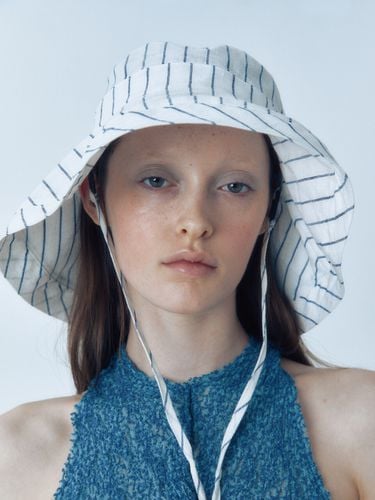 Linen Wide Bucket Hat_ Striped Blue - poesiedame - Modalova