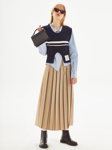 LINE] Back Cut-Out Pleats Skirt _3 Colors - VITALSIGN - Modalova