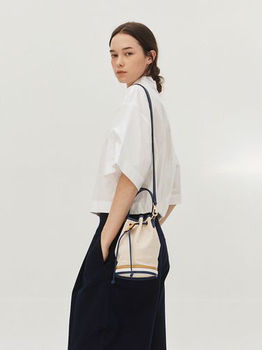 LTC Canele Tote Bag_Navy - AMAG STUDIO - Modalova