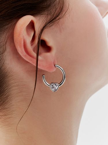 Hoop Ring Heart Cubic Earring - Shertz - Modalova