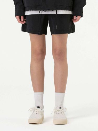 Taslan Essential Shorts_Black - GOALSTUDIO - Modalova