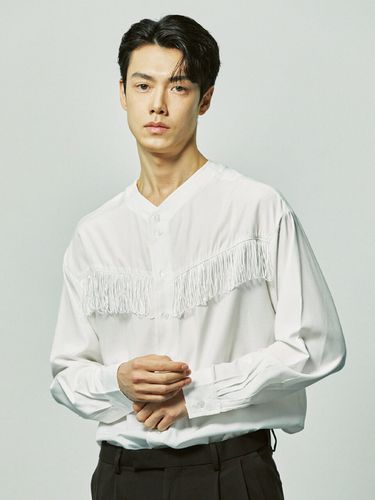 Western Fringe Shirt (White) - S SY - Modalova