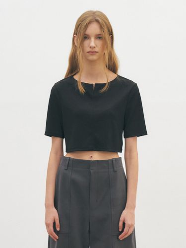 Crop T-Shirt_Black - MAISONMARAIS - Modalova