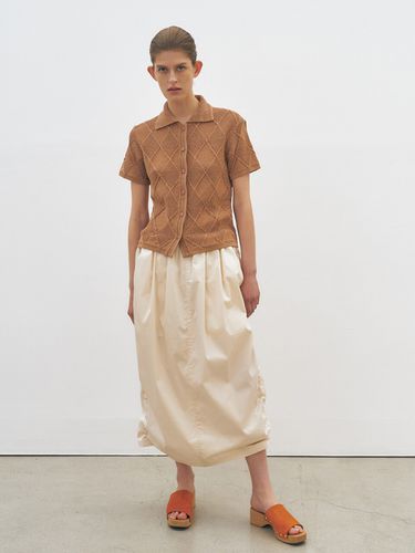 Puckering Skirt_Light Beige - MAISONMARAIS - Modalova