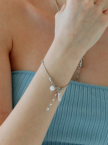 Mother Of Pearl Chain Bracelet - pearlymore - Modalova