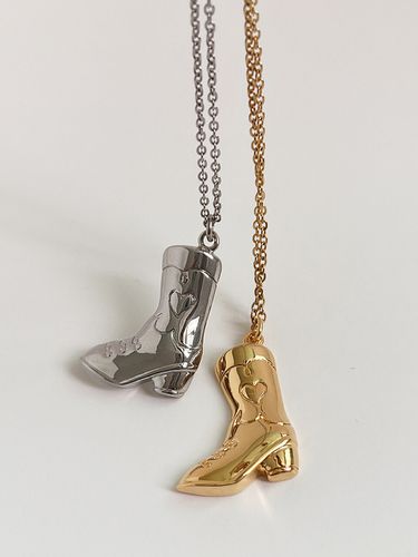 Cowboy Boots Necklace_2 Colors - August Harmony - Modalova