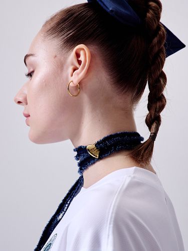 Denim Love Strap Necklace_Dark Blue - August Harmony - Modalova