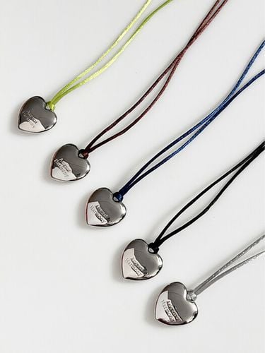 Large Heart String Necklace_5 Colors - August Harmony - Modalova