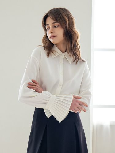 WED_Pleated Long-sleeved Shirt - We’Dee - Modalova