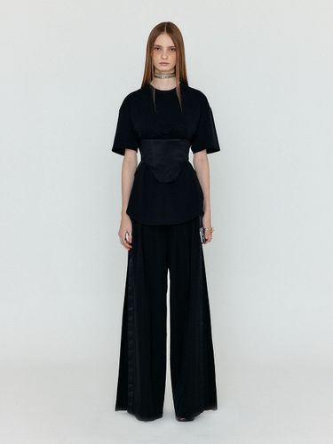 Wili Two Tuck Wide Pants_Black - EENK - Modalova