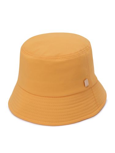 Fluffy Pop Nylon Bucket Hat_Mango Sorbet - COURONNE - Modalova