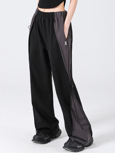 Optical Side Wide Pants_Black - AVANDRESS - Modalova