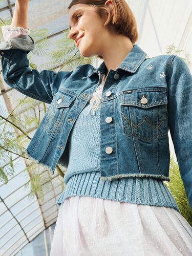 Cropped Flower Denim Jacket [] - Wrangler - Modalova