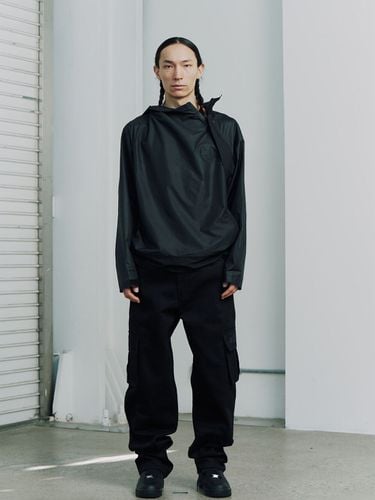 Slash Anorak [Black] - PLASTIC PRODUCT - Modalova