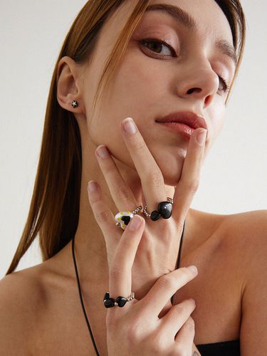 Black Heart Ring (2 Type) - ANNAFLAIR1986 - Modalova