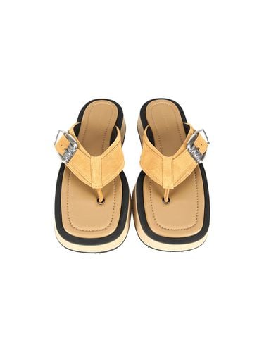 Tylus Western Flip-Flops (Beige) - ADSB ANDERSSON BELL for MEN - Modalova