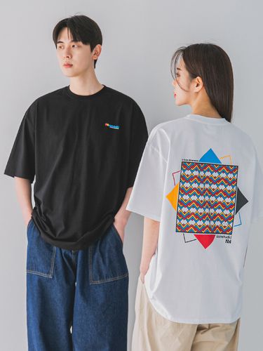 Oversized Geometry Pattern T-Shirt _ 2 Colors - alvinclo - Modalova