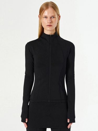 Stretchy Slim Line Zip-Up_Black - DIAGONAL - Modalova