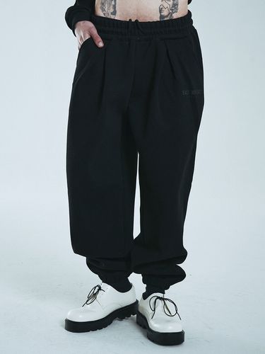 Lounge One-tuck Sweatpants [Black] - EASY NO EASY - Modalova