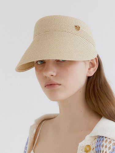 Round Logo Pendant Raffia Sun Visor - halden - Modalova