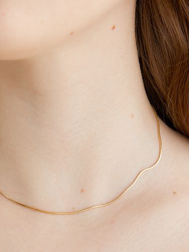 Simple Chain Necklace_Gold - halden - Modalova