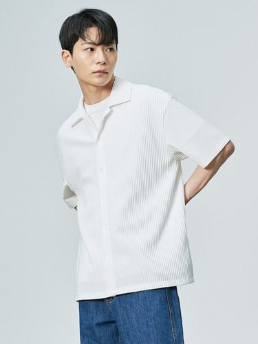 Pleated Half Sleeve Shirt_White - THE KNIT COMPANY - Modalova