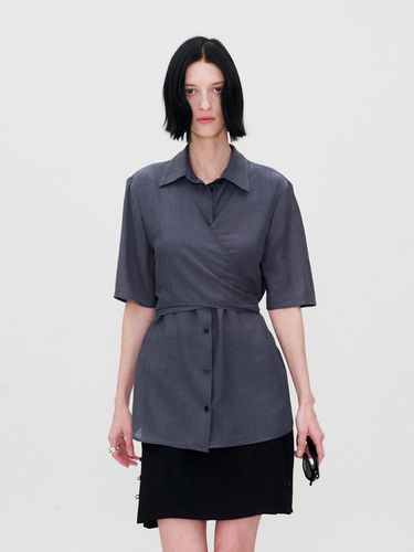 Wrap Waist Shirred Blouse_Charcoal - RE RHEE - Modalova