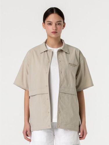 Stretch Nylon Shirt [Light Beige] - GOALSTUDIO - Modalova