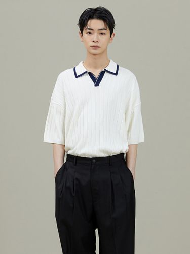 Colorblock Ribbed Popover Knit _ Off White - EXPRESS HOLIDAY - Modalova